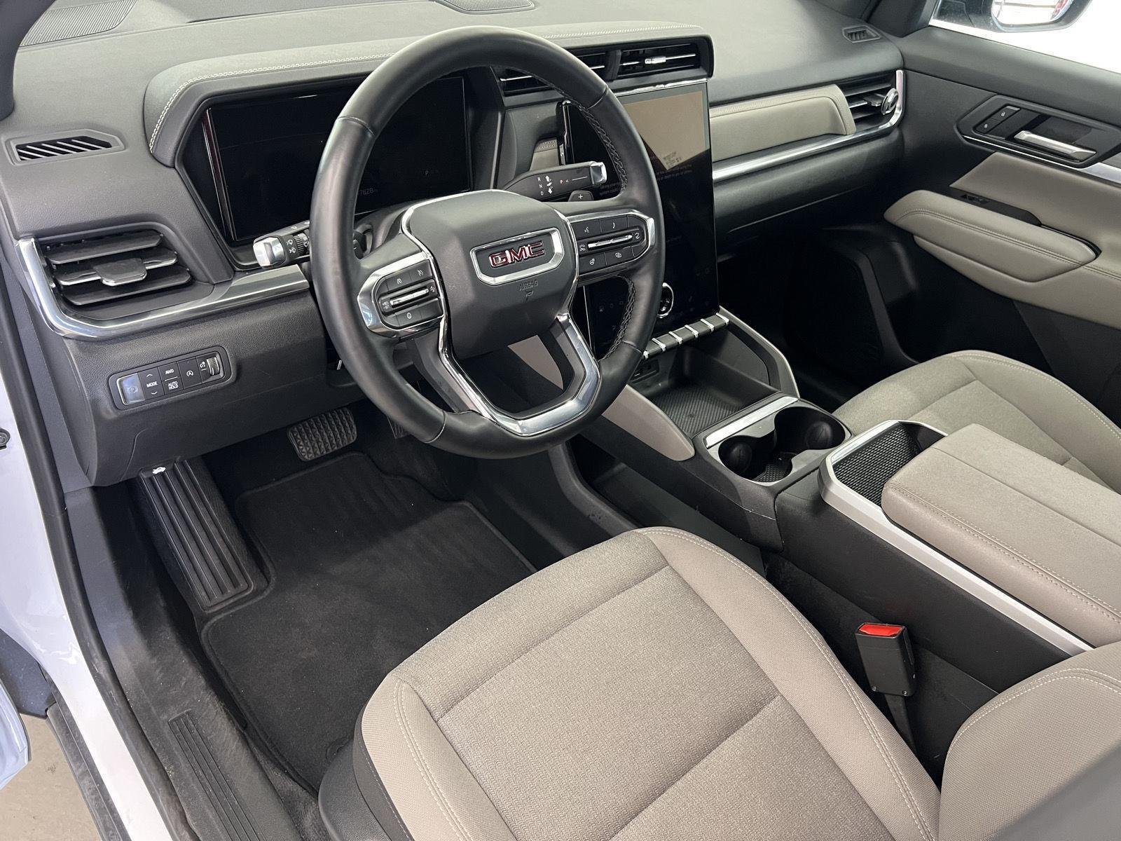 2025 GMC Terrain Elevation - Photo 13