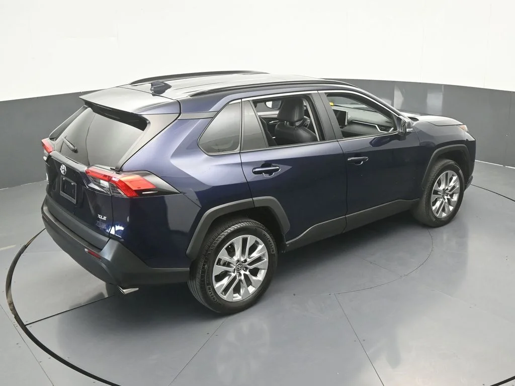 Used 2025 Blueprint Toyota XLE Premium image 52