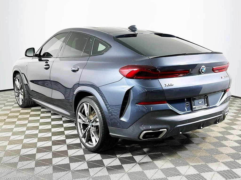 Used 2020 Arctic Gray Metallic BMW M50i image 7