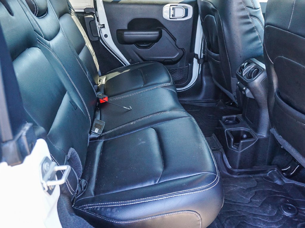 Used 2021 White Jeep Unlimited Willys image 13