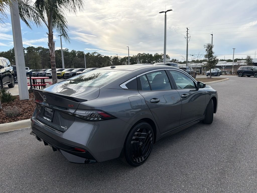 New 2026 Nissan Sentra SR 4D Sedan