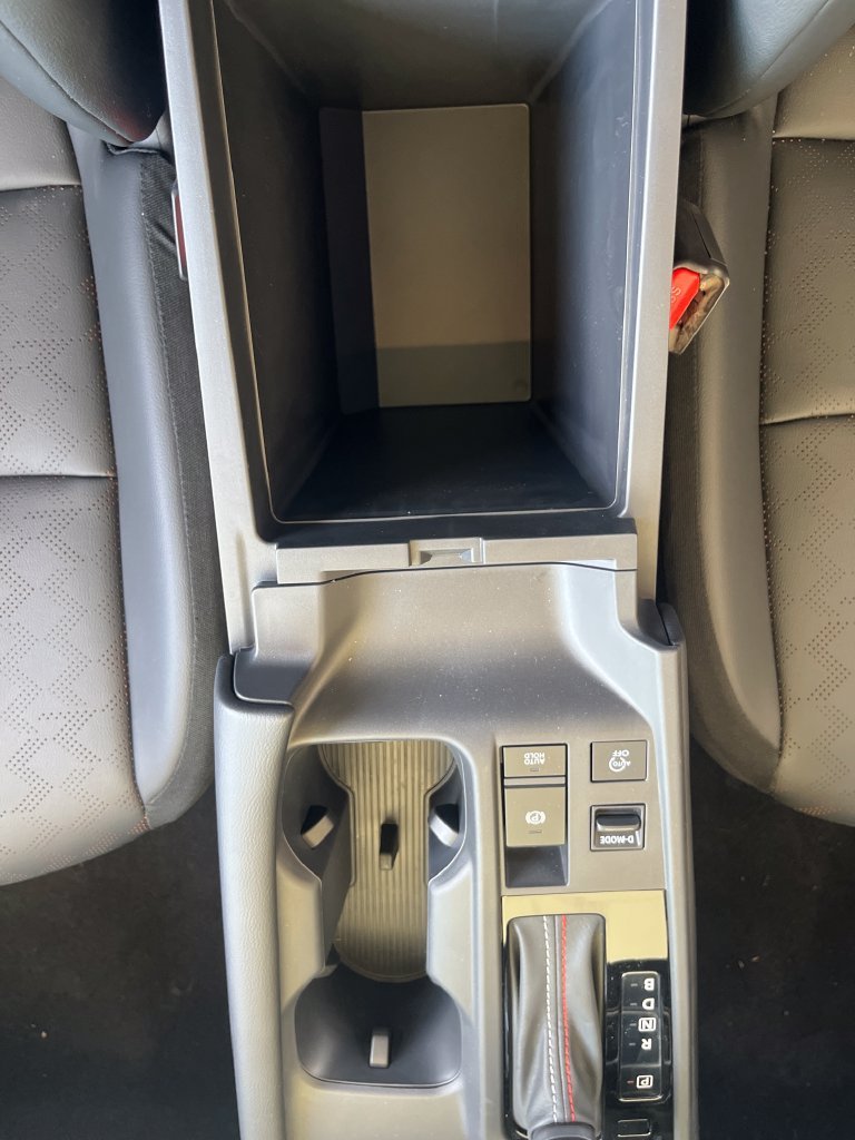 2026 Nissan Sentra SR - Photo 23