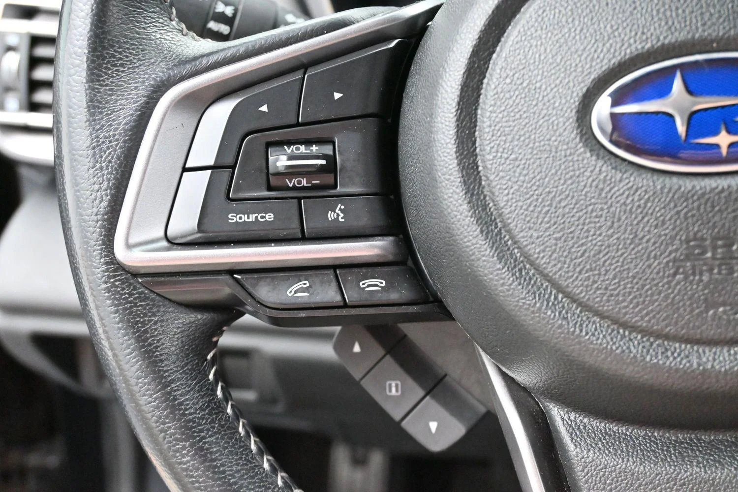 Used 2021 Crystal Black Silica Subaru Onyx Edition XT image 18