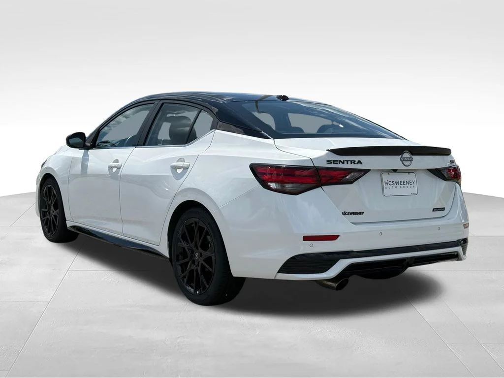 Used 2025 White Nissan SR image 3