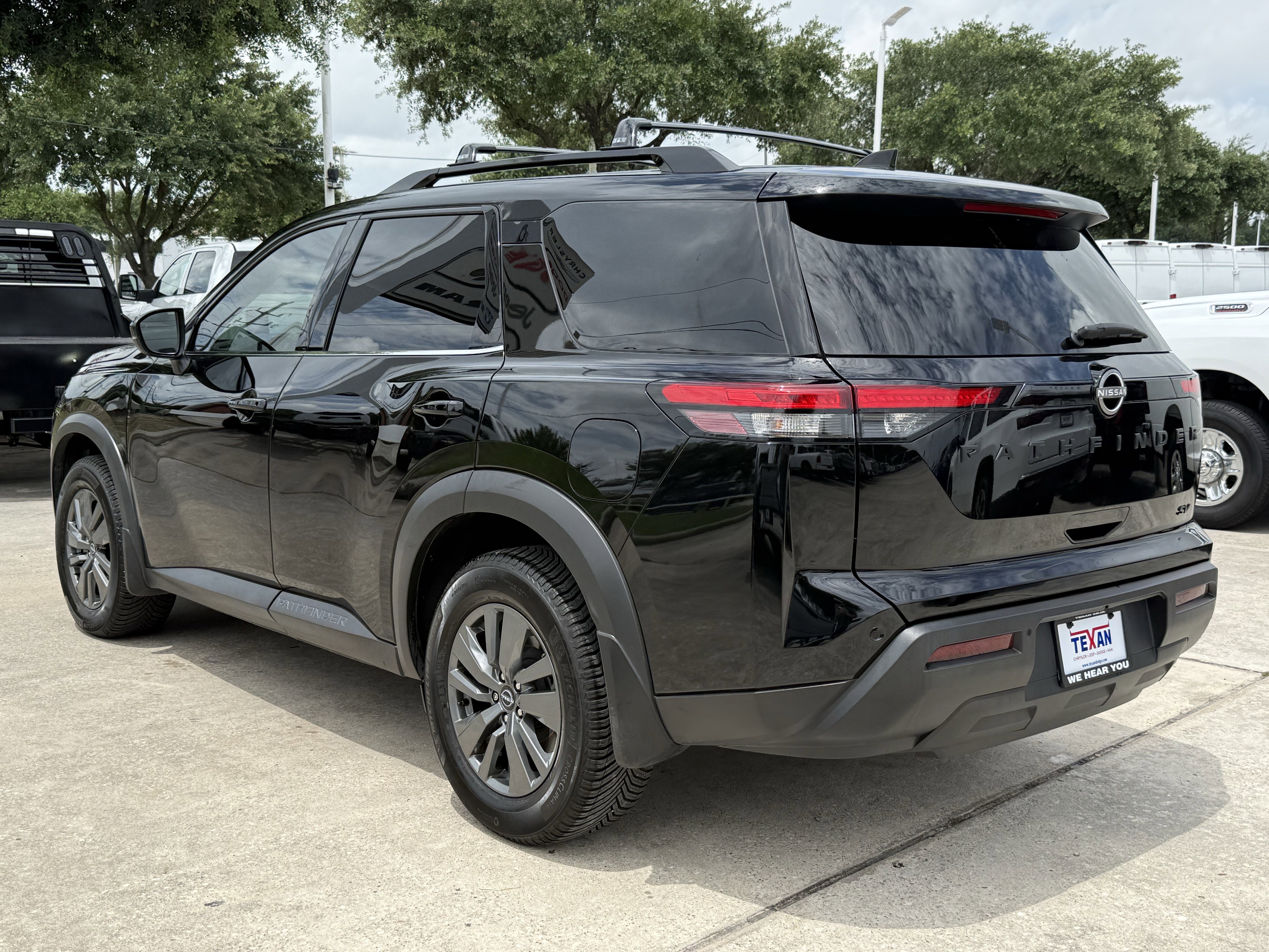 Used 2024 Super Black Nissan SV image 6