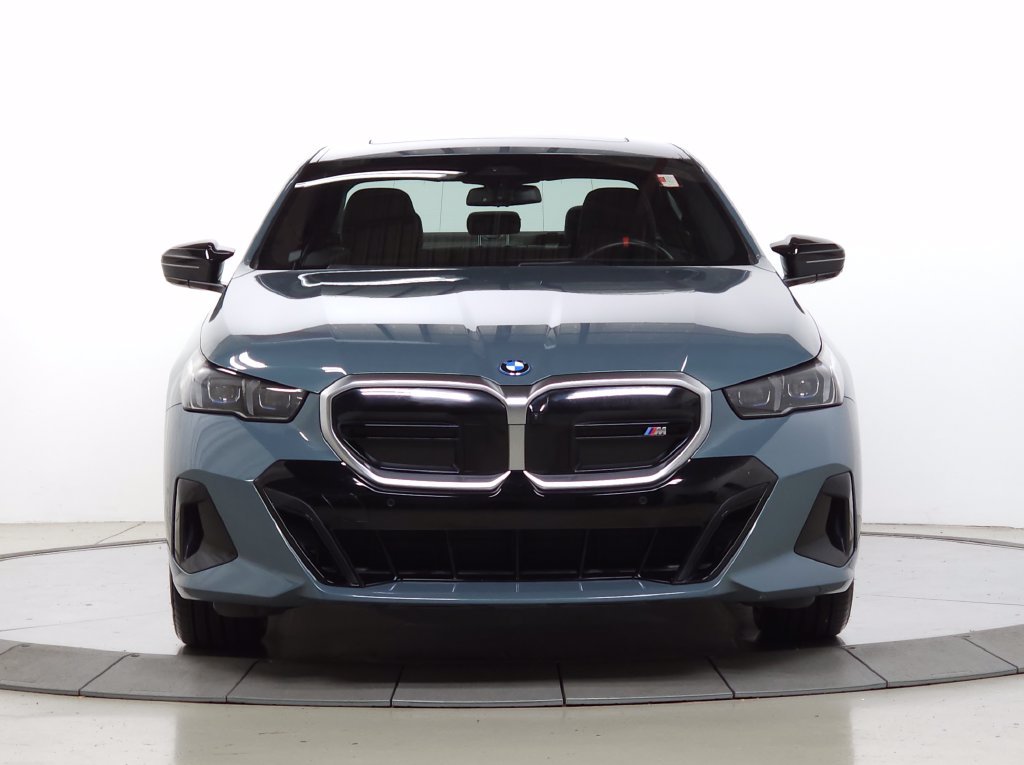 Used 2024 Green Metallic BMW M60 image 2