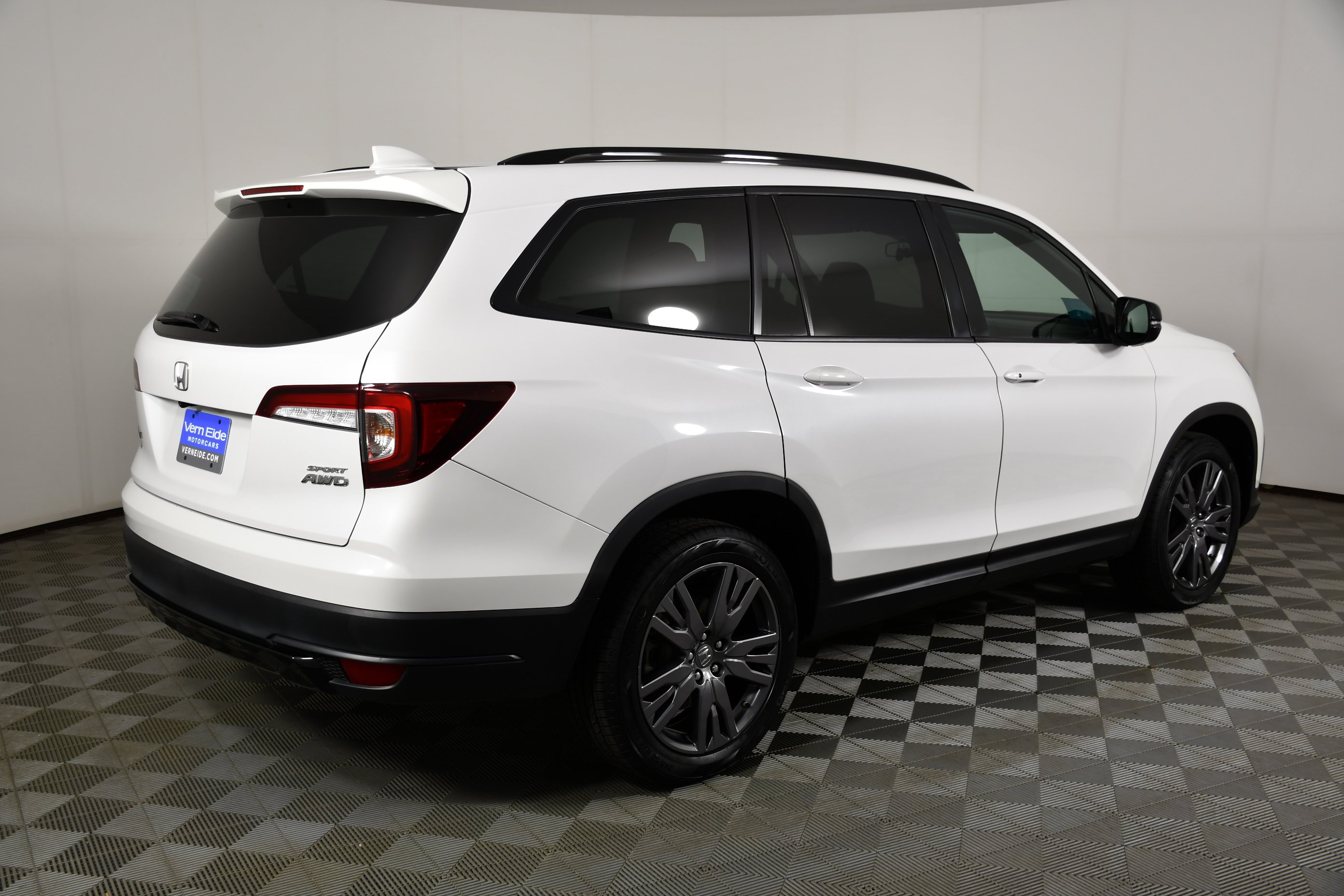 Certified Used 2022 Platinum White Pearl Honda Sport image 6