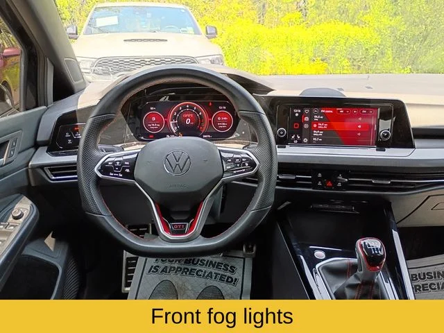 Used 2024  Volkswagen S image 10