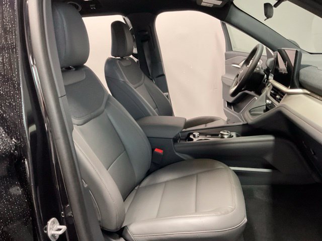New 2027 Agate Black Metallic Ford Active image 23