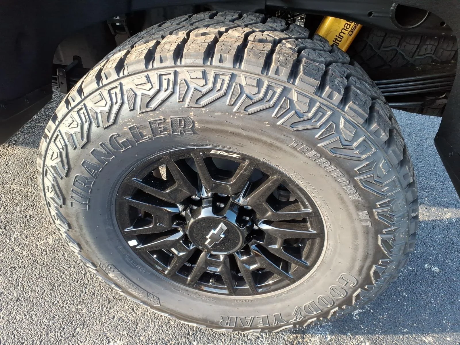 New 2026 Cypress Gray Chevrolet ZR2 image 4