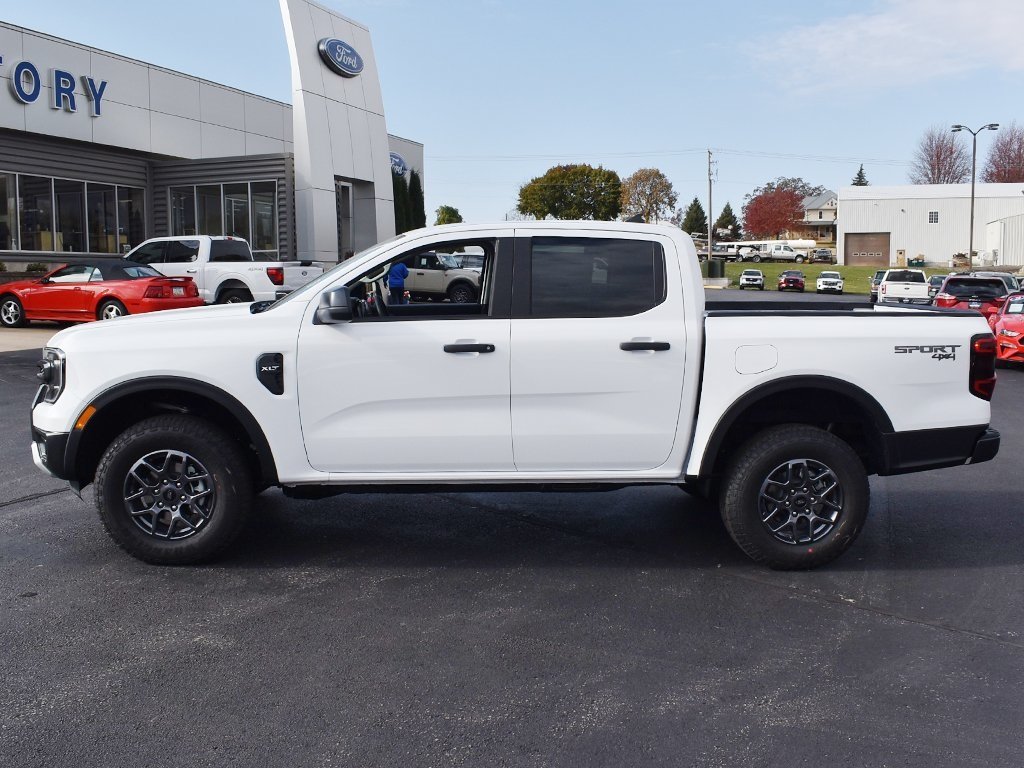 2025 Ford Ranger XLT photo 2