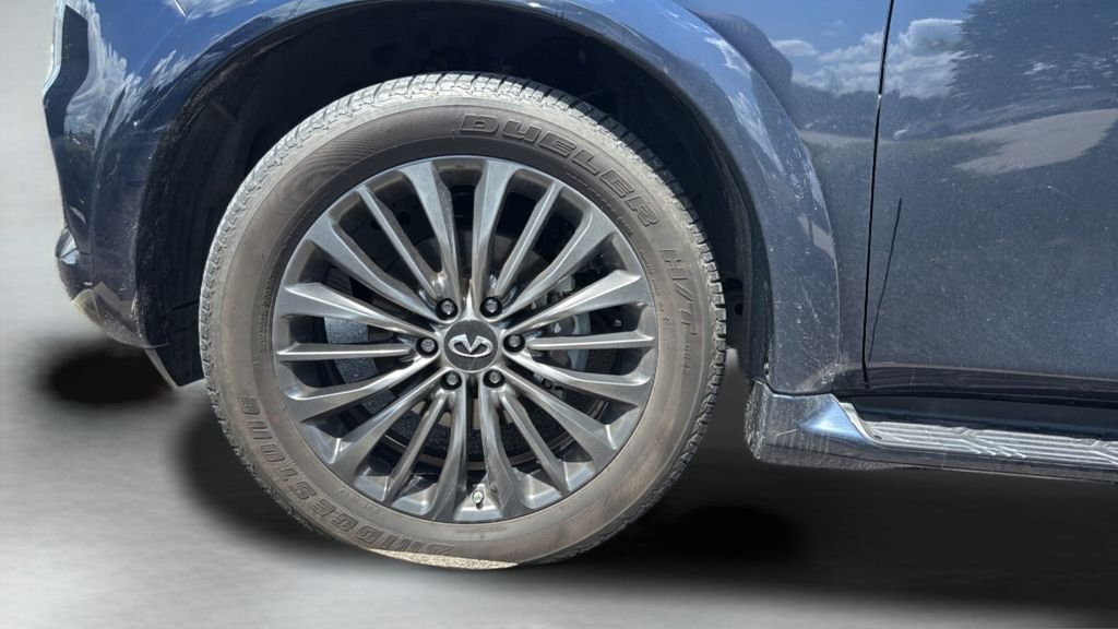 Used 2024 Blue INFINITI Sensory image 2