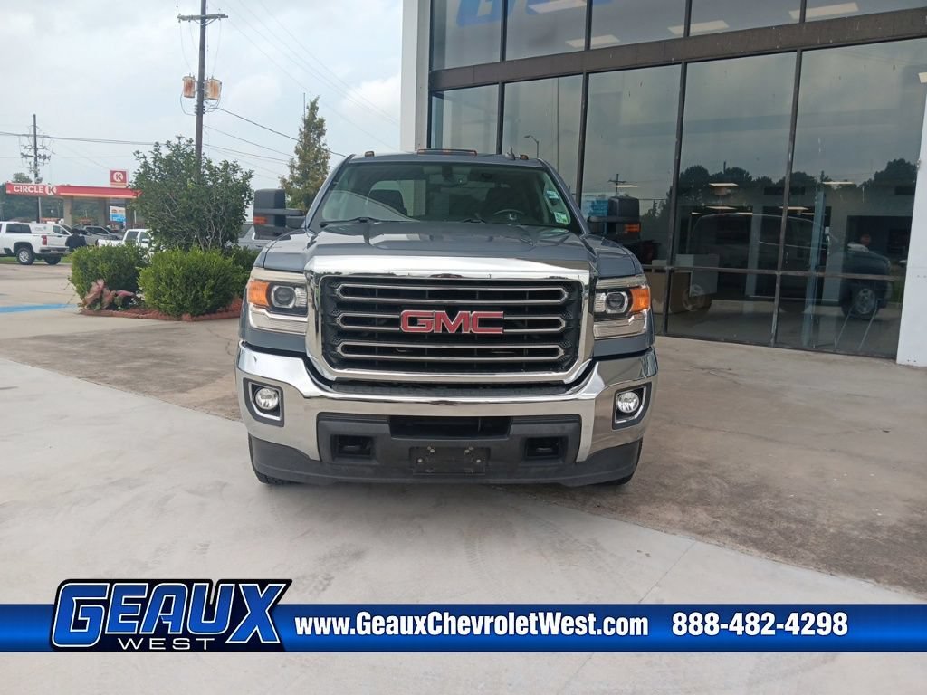 Used 2015 LIGHT STEEL GRAY METALLIC GMC SLE image 2
