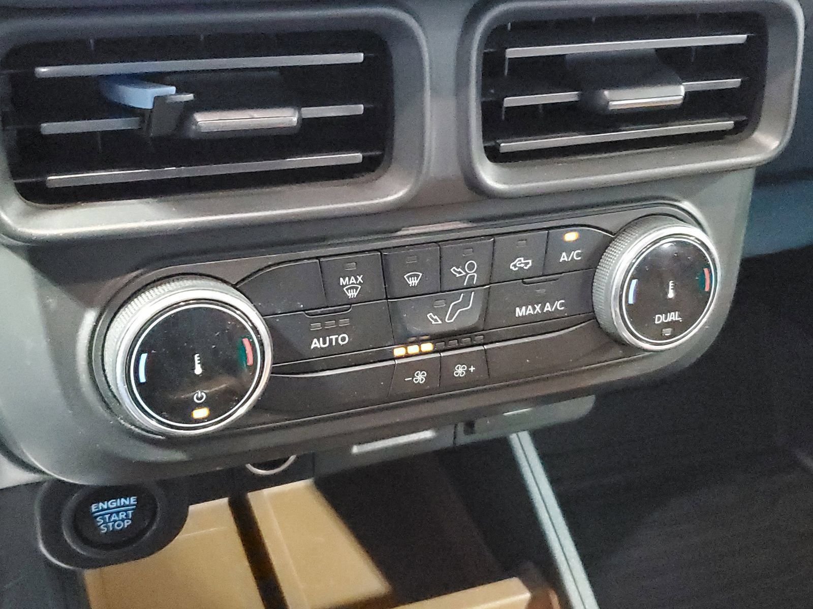Used 2023 Black Ford Lariat image 25