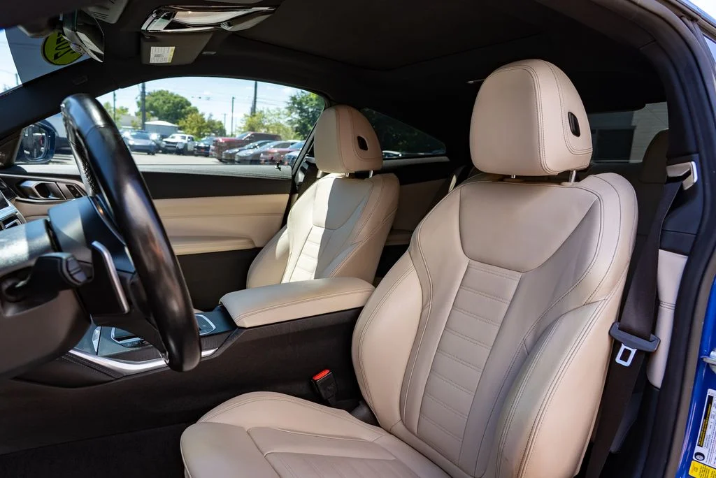 Used 2021 Blue BMW M440i xDrive image 22