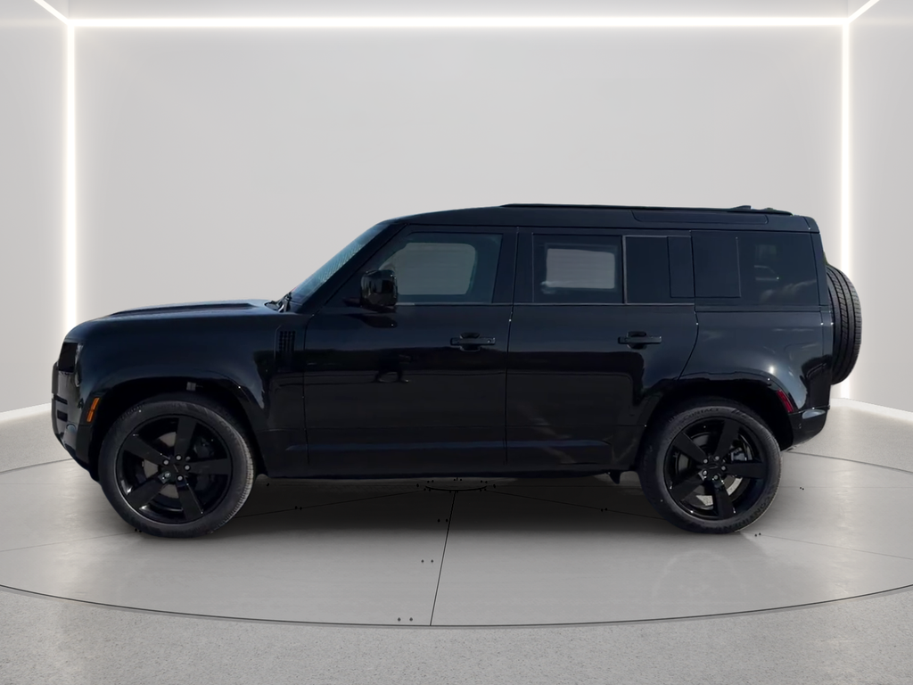 New 2026 Santorini Black Land Rover X-Dynamic SE image 8