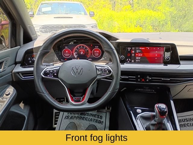 Used 2024  Volkswagen S image 10