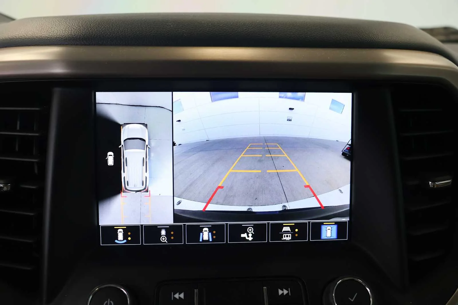 Used 2023 Ebony Twilight Metallic GMC Denali image 16