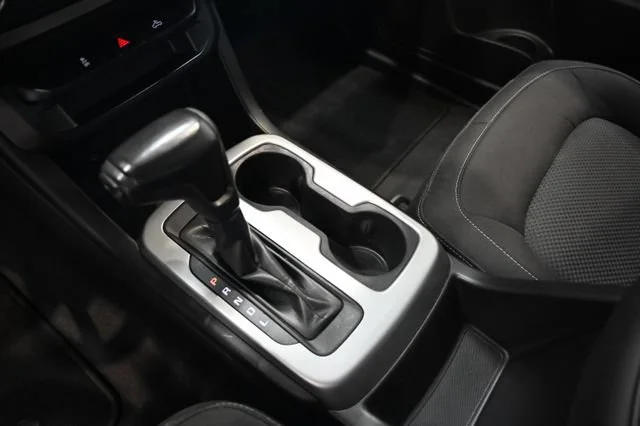 Used 2019 SHADOW GRAY METALLIC Chevrolet 2WD LT image 20