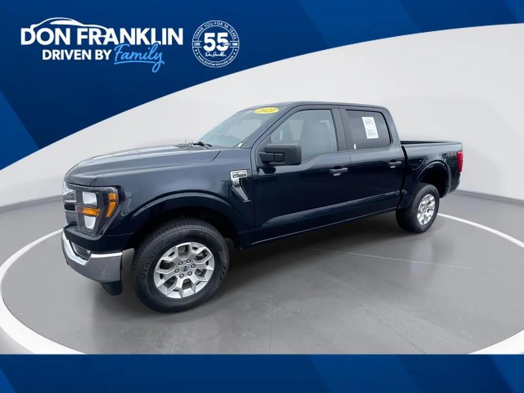 Used 2023 Blue Ford XLT image 1