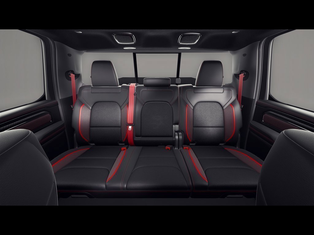 New 2027 Diamond Black Crystal Pearl-Coat Exterior Paint RAM TRX SRT image 3