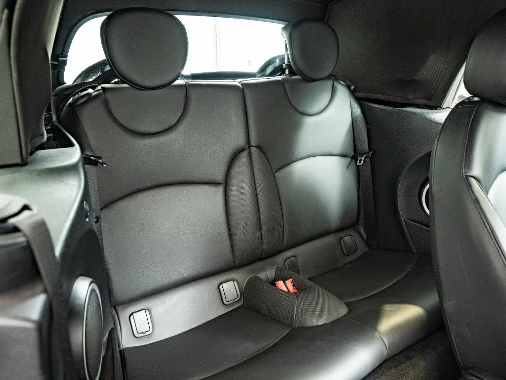 Used 2014 White Silver MINI  image 41