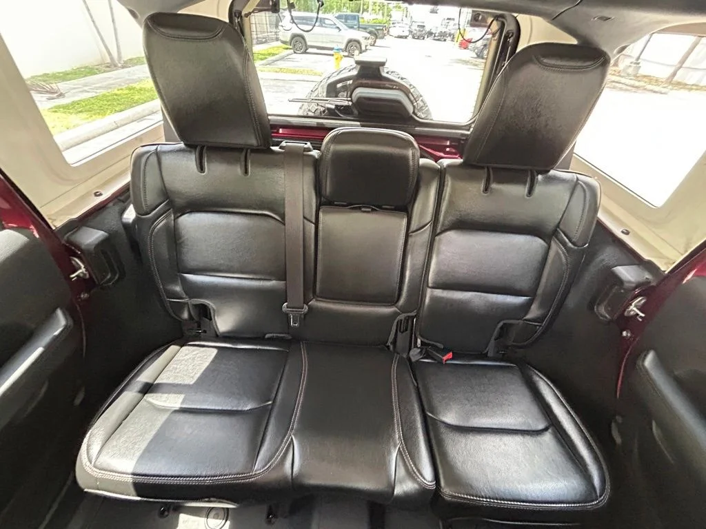 Used 2022 Red Jeep Unlimited Rubicon 392 image 13
