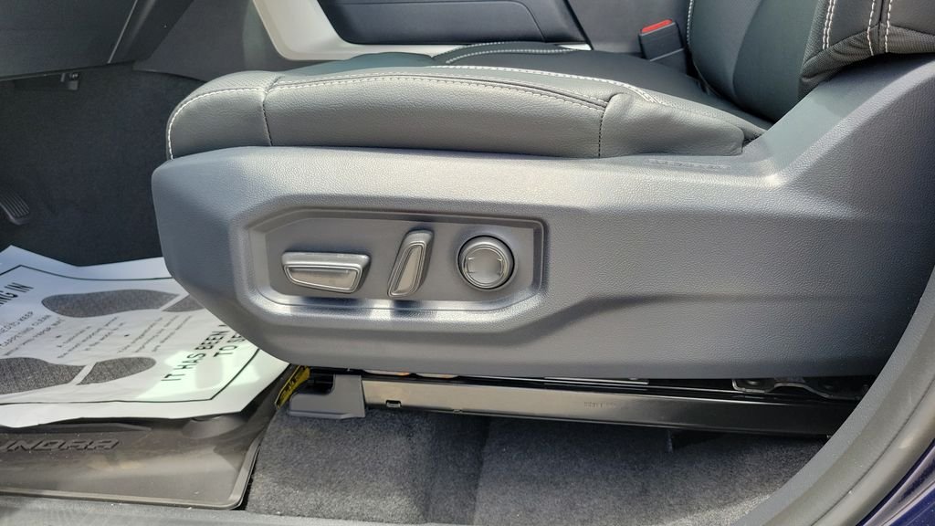 2026 Toyota Tundra SR5 - Photo 16