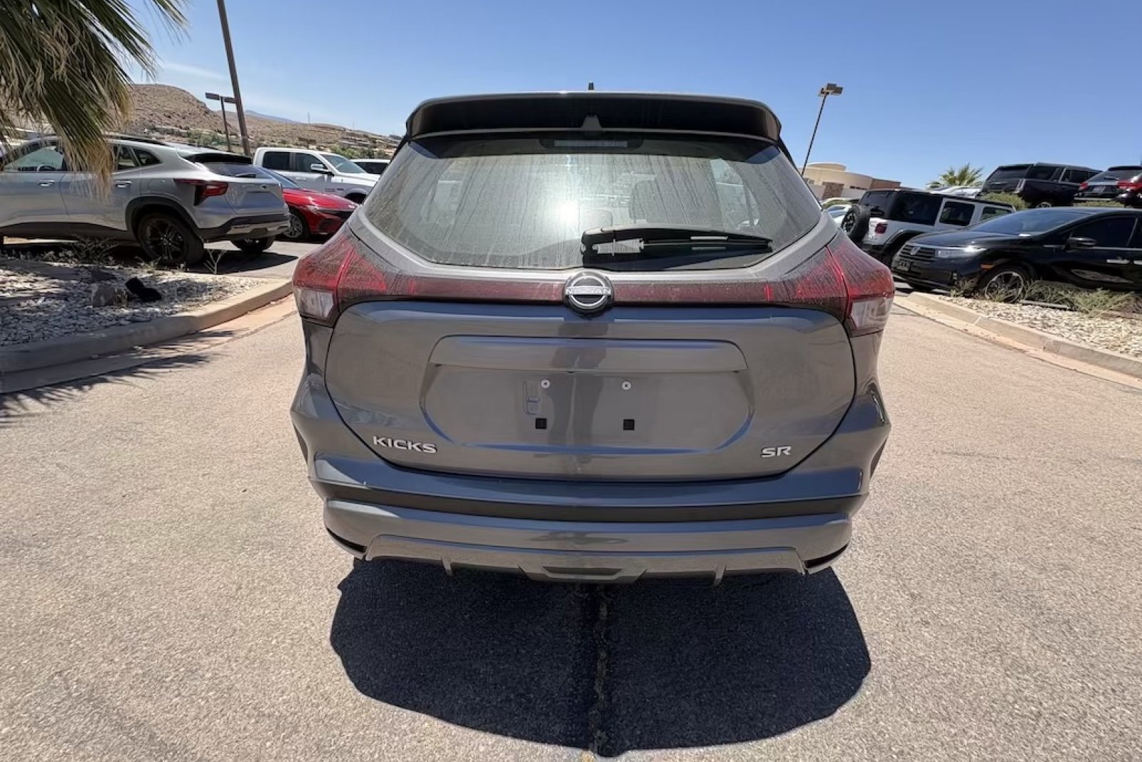 Used 2024 Gun Metallic Nissan SR image 5