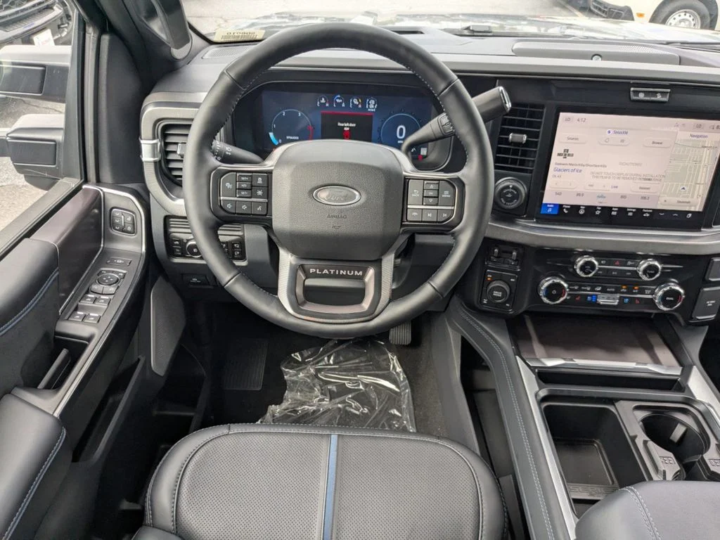 2026 Ford F-250 Super Duty Platinum - Photo 19
