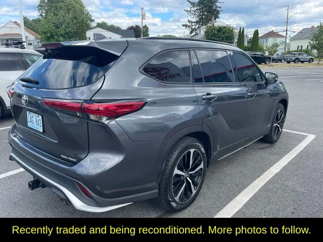 Used 2021 Gray Toyota XSE image 3