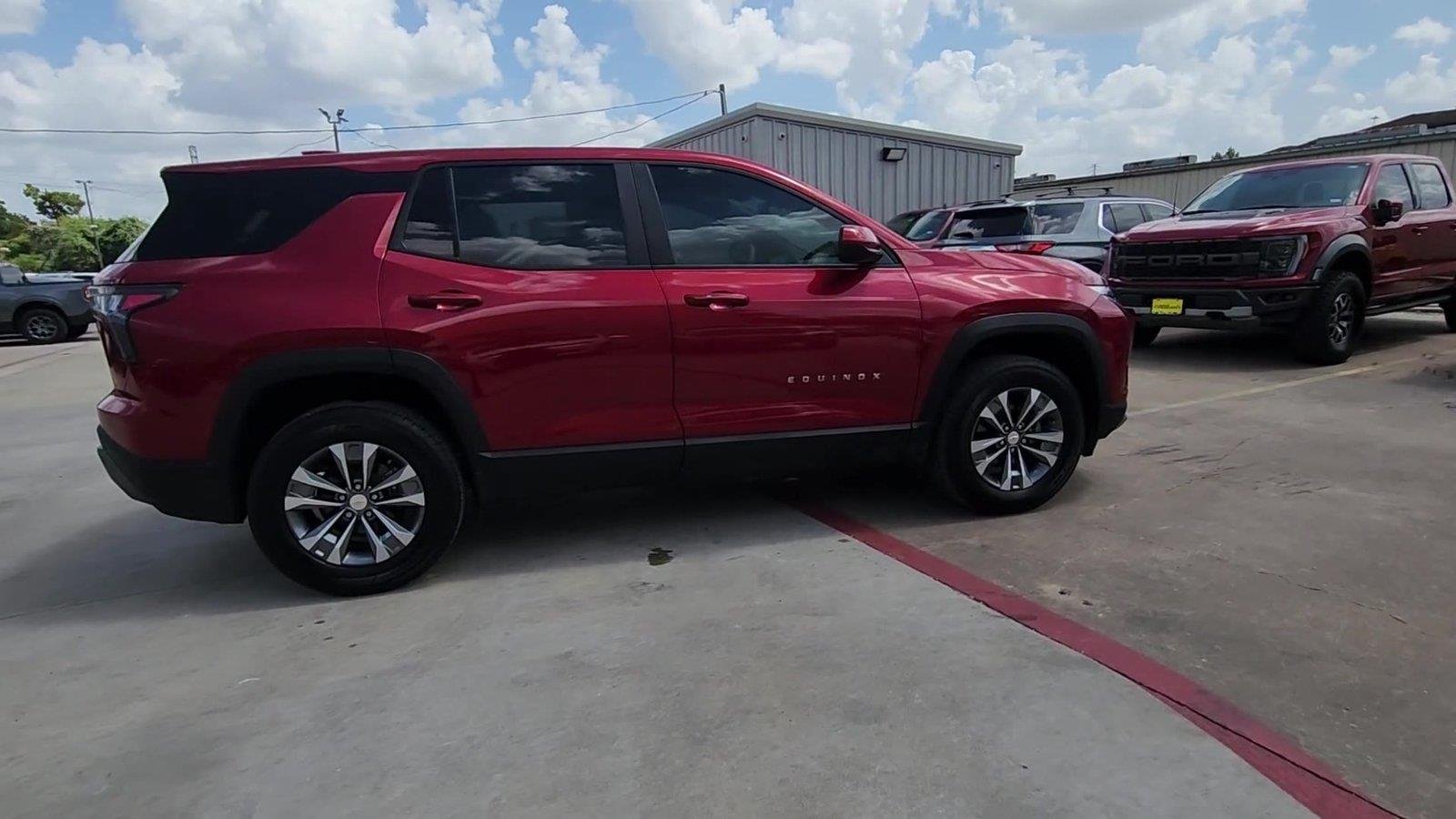 2026 Chevrolet Equinox LT - Photo 9