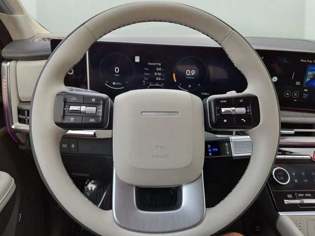 Used 2025 Shimmering Silver Hyundai Calligraphy image 26