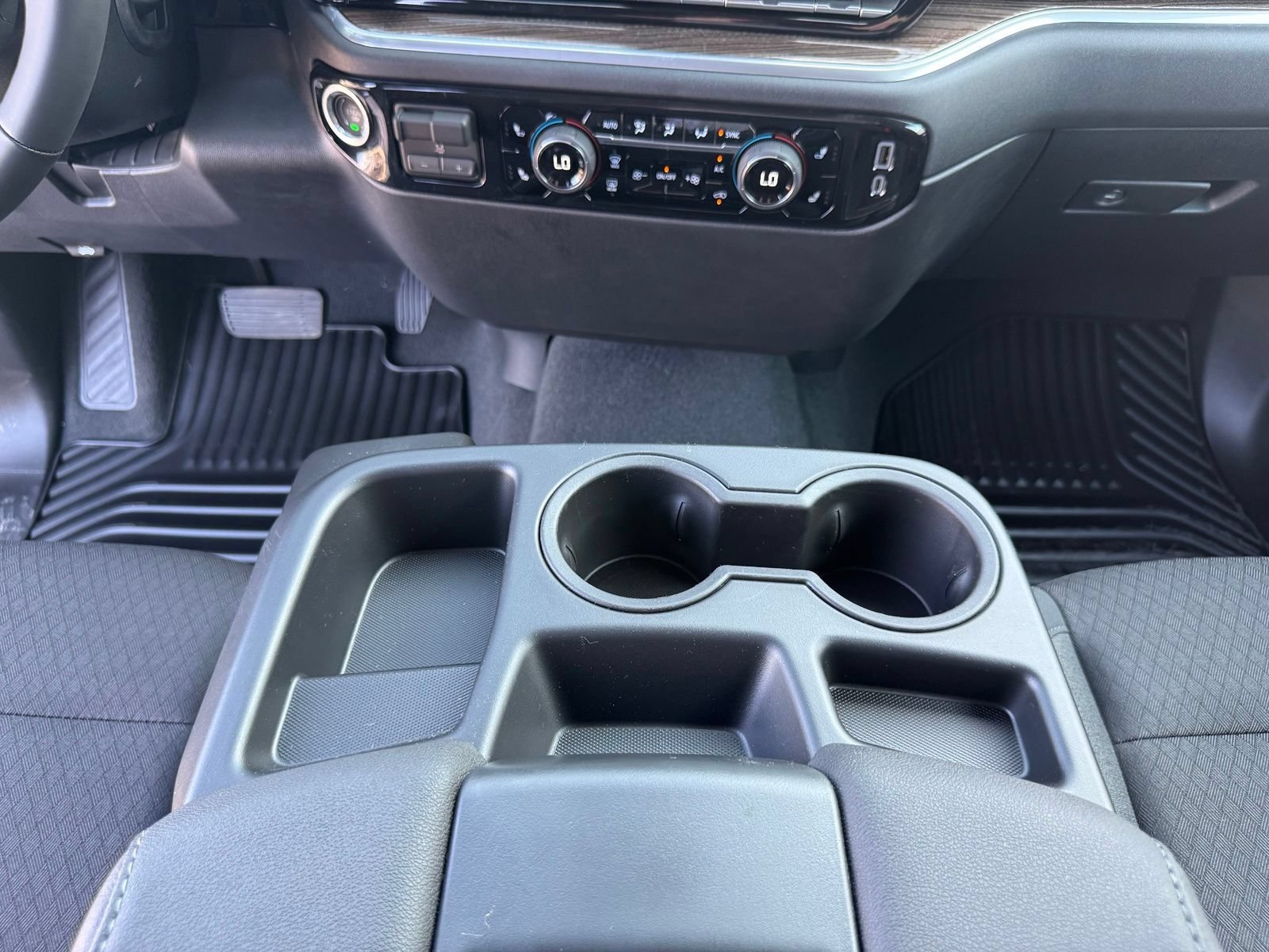 2026 Chevrolet Silverado 1500 LT - Photo 31