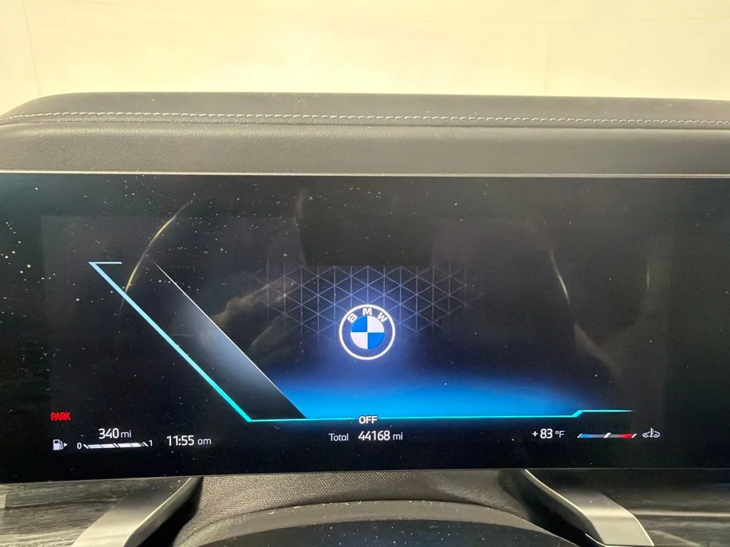 Certified Used 2023 Aventurin Red Metallic BMW 760i xDrive image 28