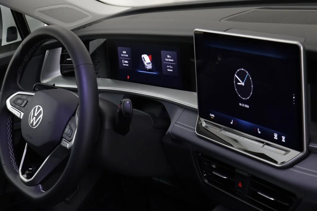 New 2026 Pure White Volkswagen 2.0T SE image 21