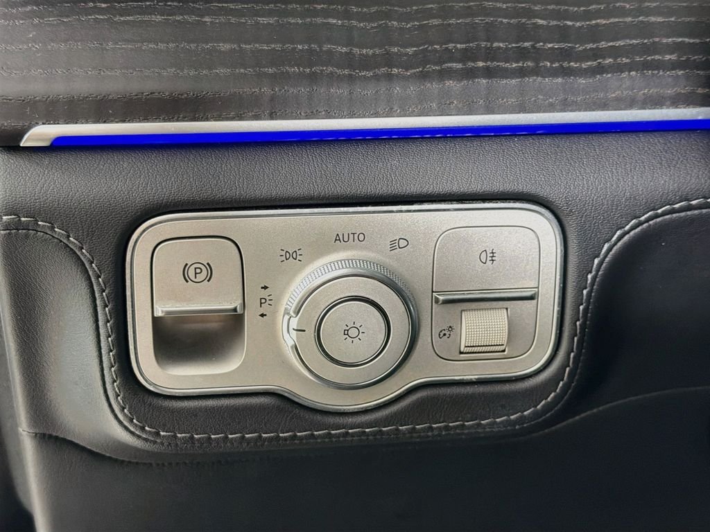 Used 2021 White Mercedes-Benz GLE 53 AMG® image 10