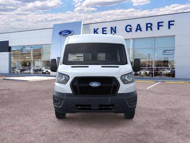 New 2026 Oxford White Ford Base image 6