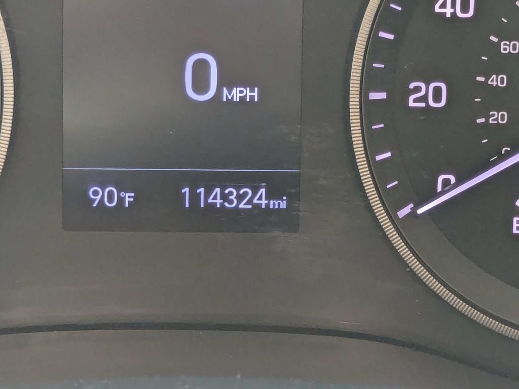 Used 2020 Blue Hyundai Value image 36