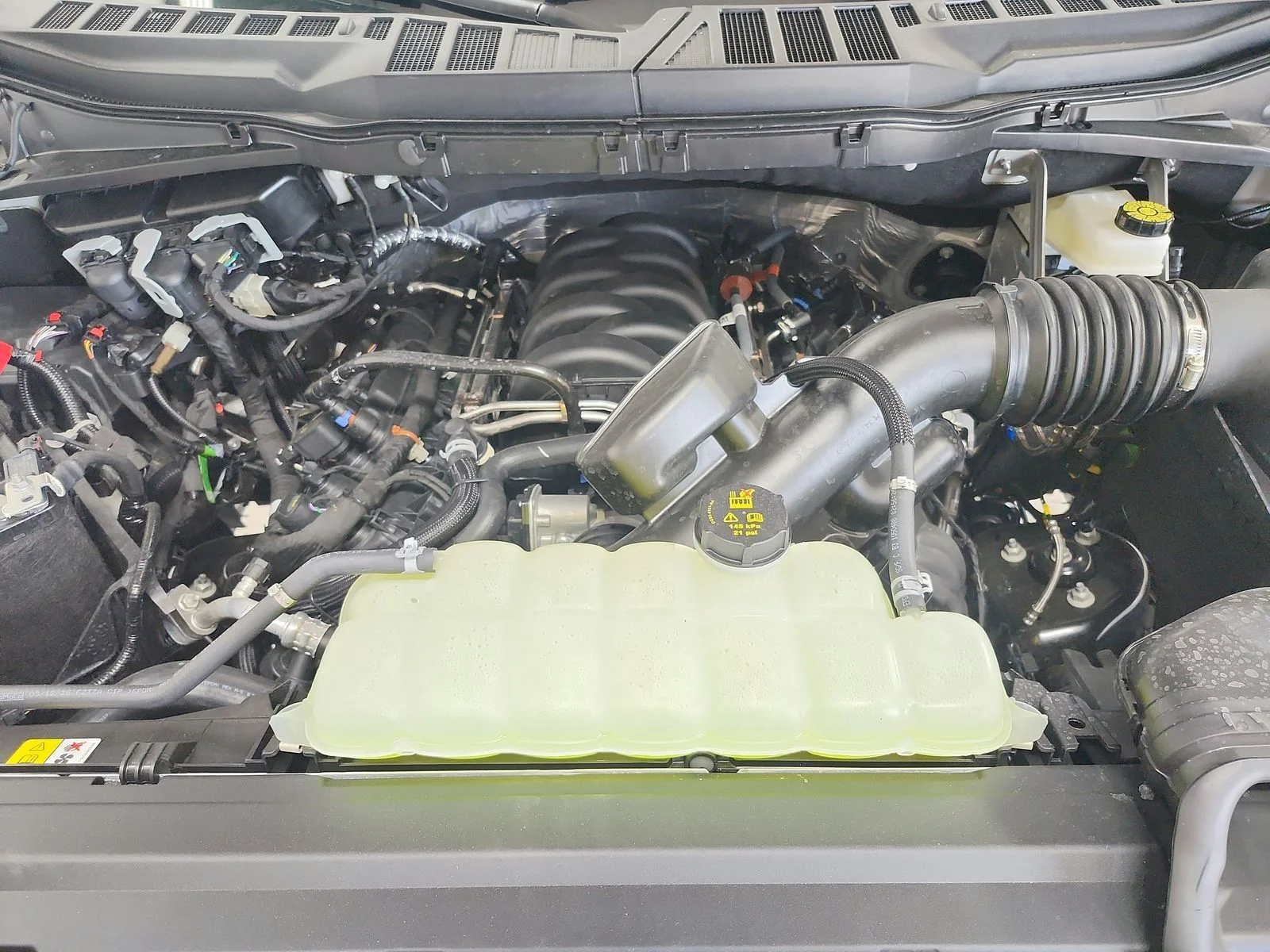 New 2026 White Ford XLT image 17