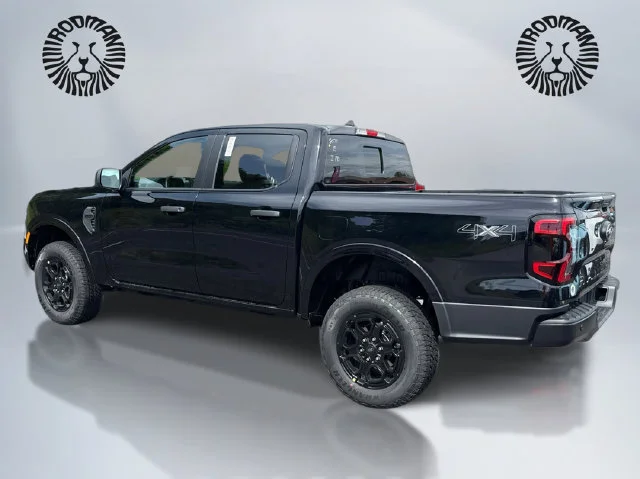 New 2026 Shadow Black Ford XLT image 9