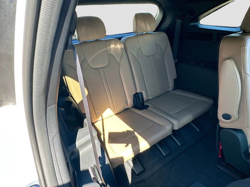 New 2026 Glacial White Pearl Kia X-Line SX Prestige AWD image 28