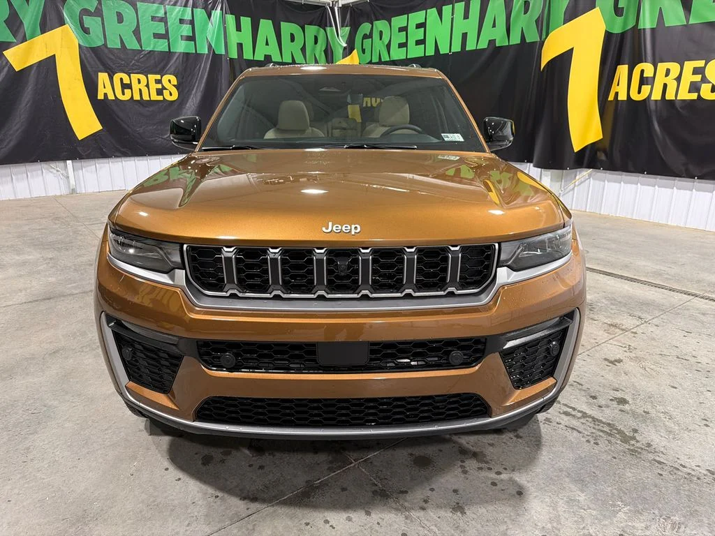 New 2026 Copper Shino Metallic Clear-Coat Exterior Paint Jeep Limited image 12
