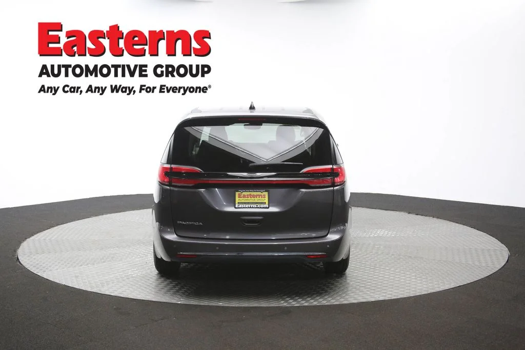 Used 2023 Gray Chrysler Touring L image 38