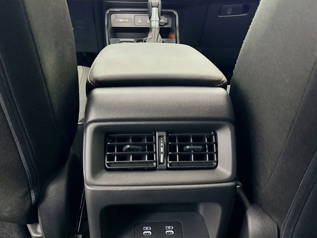 Certified Used 2026 Platinum Honda TrailSport image 33