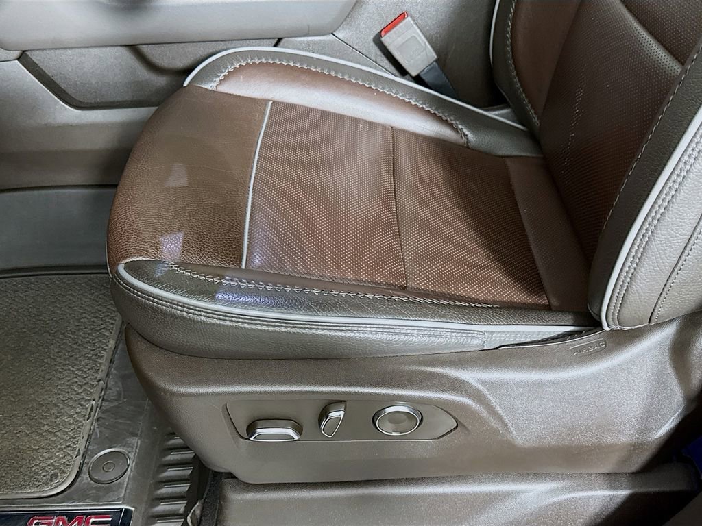 Used 2024 Volcanic Red Tintcoat GMC Denali image 20