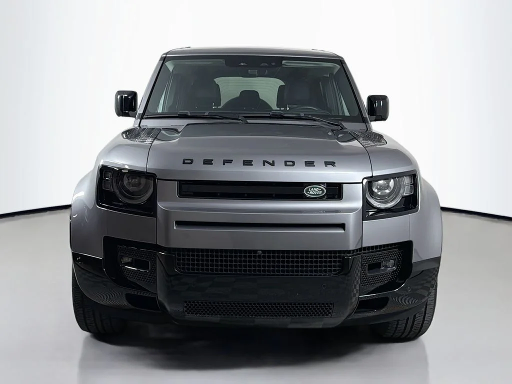 Certified Used 2024 Eiger Gray Metallic Land Rover X-Dynamic SE image 2