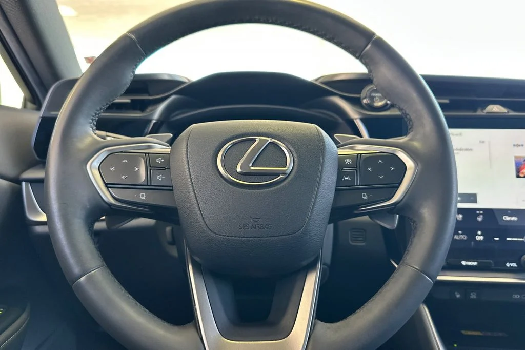 Used 2023 Silver Lexus 450e Premium image 26