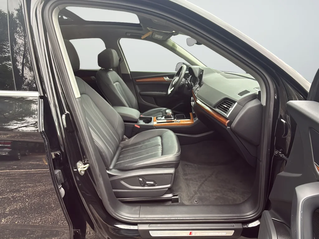 Used 2023 Black Audi 45 S line Premium image 26