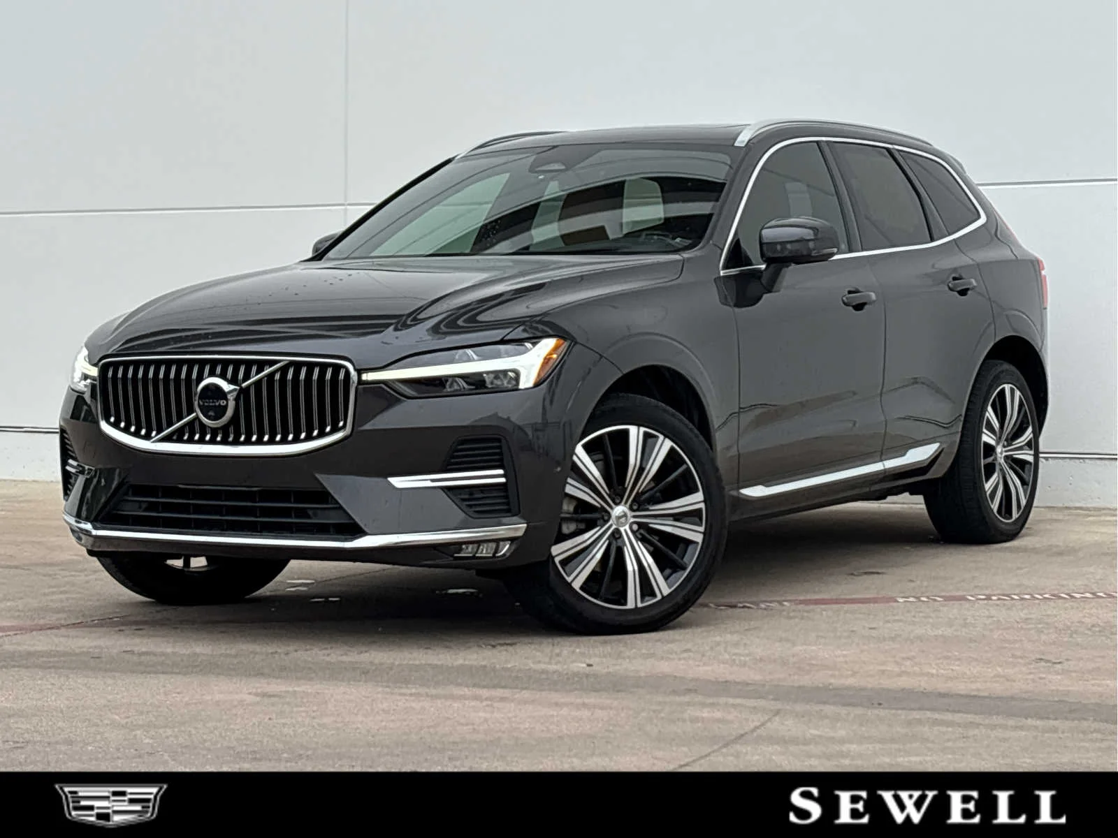 2022 Volvo XC60 B6 Inscription AWD's photo